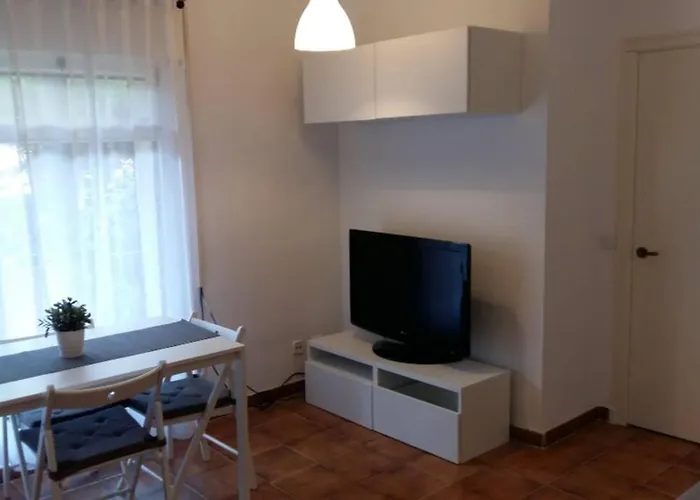 Al Lado De La Playa Con Parking Y Jardin