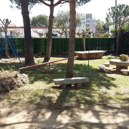 Al Lado De La Playa Con Parking Y Jardin شقة