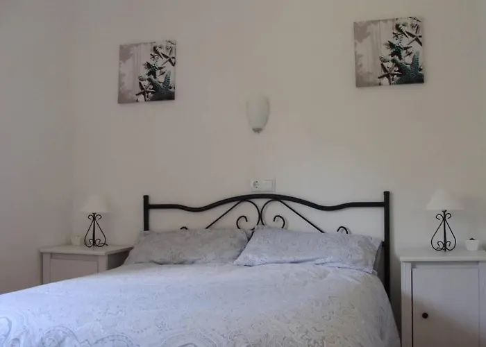 Al Lado De La Playa Con Parking Y Jardin *